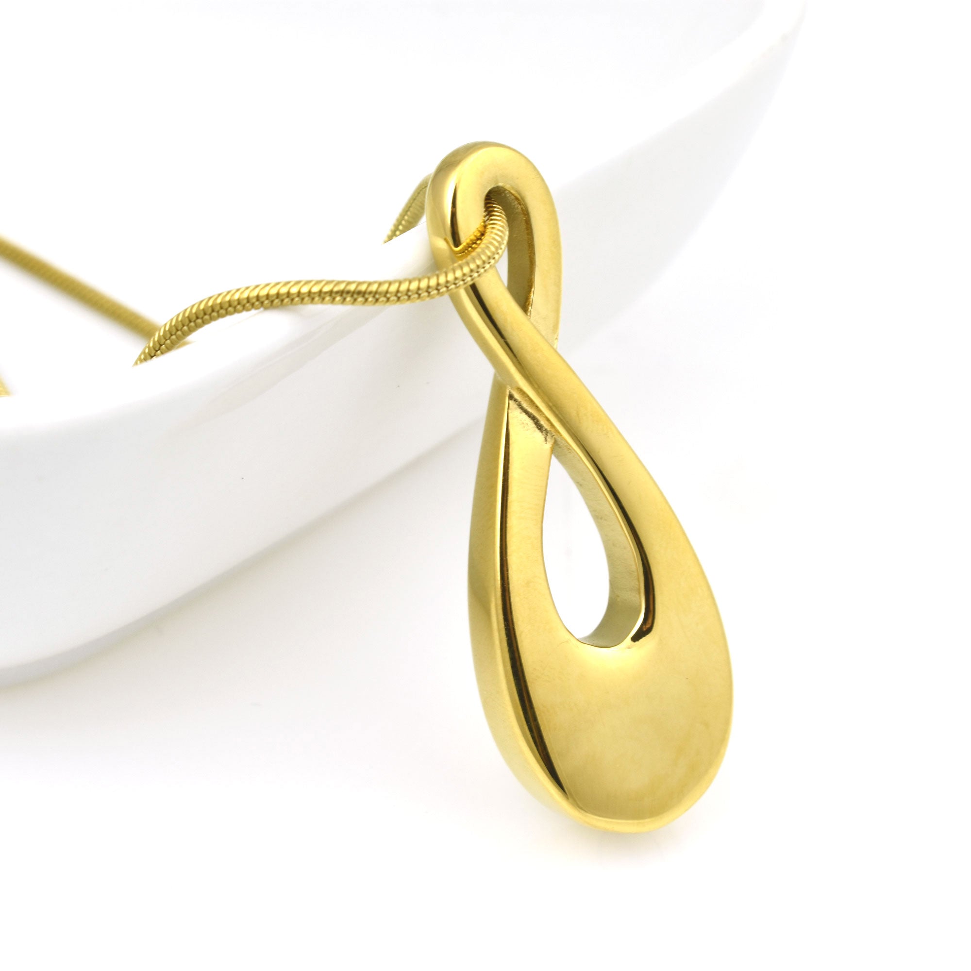 Gold Infinity Necklace Close up